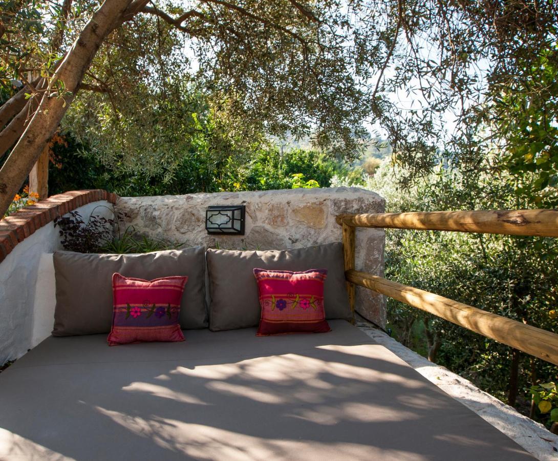 Room In Bb - Exclusive And Romantic Boutique Hotel フェティエ エクステリア 写真